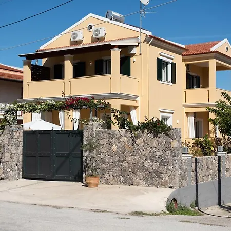 Vila Casa Dell